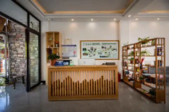 荔波小七孔多多客棧（東門店）