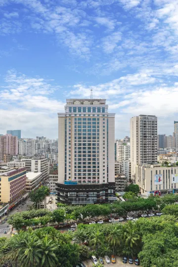 Haikou Xinyuan Hot Spring Hotel