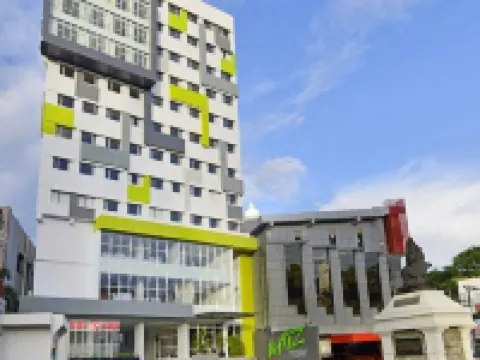Whiz Prime Hotel Hasanuddin Makassar Hotels in Makassar