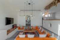 Garden villa