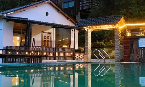 Floral Hotel · Wuyi Green Maple Valley Hotel