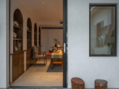 Panoramic View of Snow Mountain in Shanye Rizhao Jinshan (Lijiang Ancient City Branch) Hotels in Lijiang