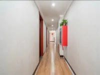 Jiaozhou Fengjuyuan Hotel (Qingdao Jiaodong International Airport Branch) - Inns