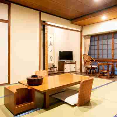 Hotel Sumire Rooms