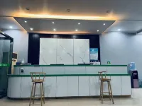 Shunyou Express Hotel (Zhengding Airport Road Branch) - Parkering