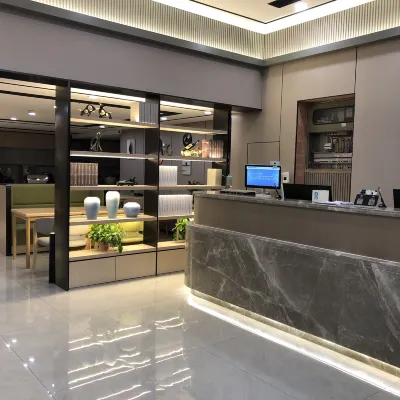Jingying Hotel Hotels near Kunshannan Railway Station