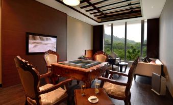 Hongzhushan Hotels & Resorts Chanyi Shanju