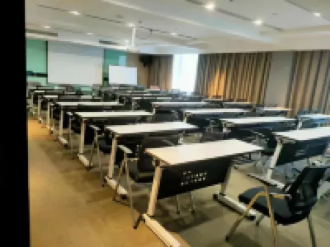 Duo V Hotel (Zaozhuang Taishan South Road Zaozhuang High-Speed Railway Station) Hotels in Zaozhuang