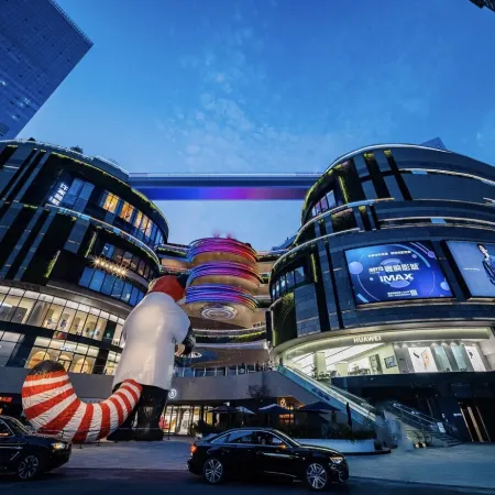 Rong Zhijia Apartment (Chengdu Global Center Cube) Отели рядом с достопримечательностью «Глобальный центр «Новый век»»