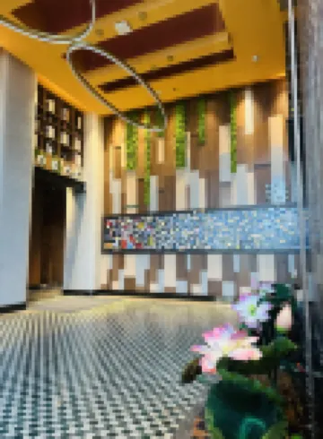 Zhiting Hotel (Zhengzhou Railway Station Erqi Square)