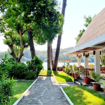Casalay Boutique Villas and Dive