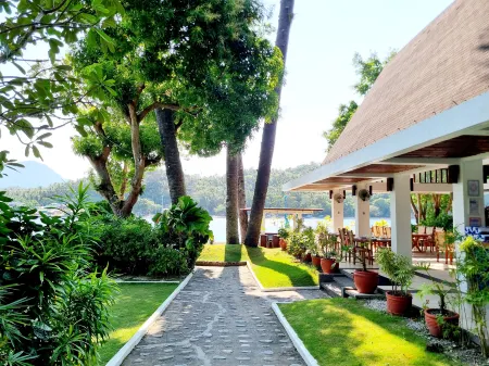 Casalay Boutique Villas and Dive