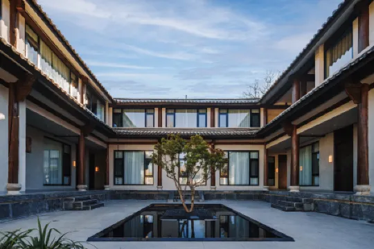 TerraWind Wabi-sabi Guesthouse | Snow Mountain (Baisha Ancient Town)