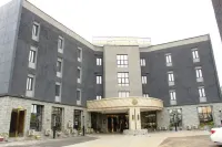 Brighton Hotel and Suites Hotels near The Jericho Mall Ibadan