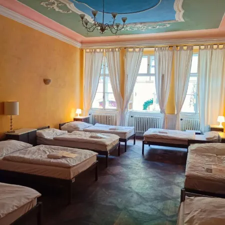 Charles Bridge Hostel & Apartments