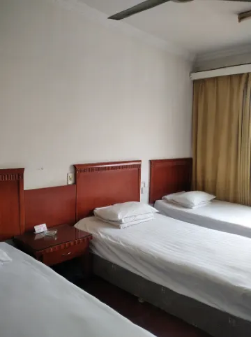 Yonghua Inn Отели рядом с достопримечательностью «Cuipuzha»