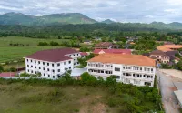 Bor Garden Hotel 티씨케이 짚라인 주변 호텔