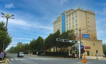 Minfeng Super 8 Hotel