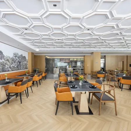 Vienna International Hotel (Baoshan Longling County People's Hospital Branch)