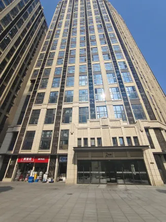 Tiantian Youxi Hotel (Zhengzhou Zhengshang Apartment Mingzhu Fengzhuang Metro Station Branch)