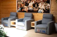 The Forest & R hotel Các khách sạn ở Y Ninh