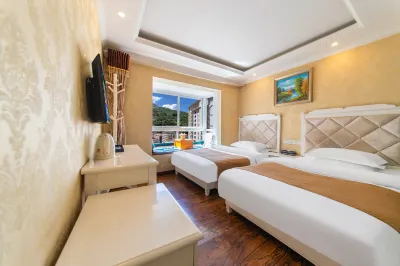 Kangding Fanju Homestay