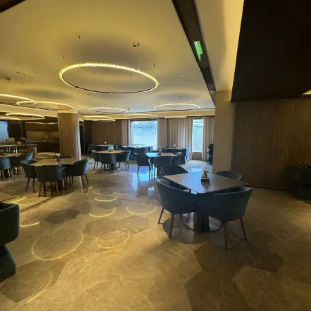 Ramada Shanghai Pudong International Airport East Station
