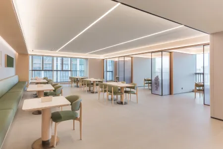 JI Hotel (Quanzhou Zhongjun FUNWORLD Fuyue Outlet) Отели рядом с достопримечательностью «QuanZhouShi KeJiGuan»