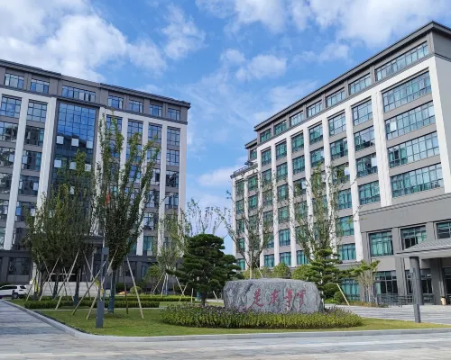 Pan'an Hongting University Hotel Hotels in Pan'an