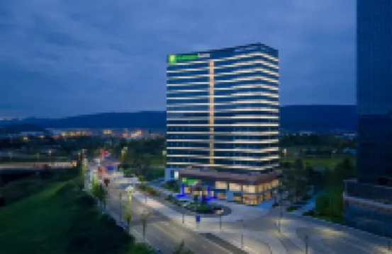 Holiday Inn Express Chongqing Liangjiang Yufu by IHG โรงแรมในฉงชิ่ง