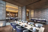 HUALUXE Hotels and Resorts XIANYANG