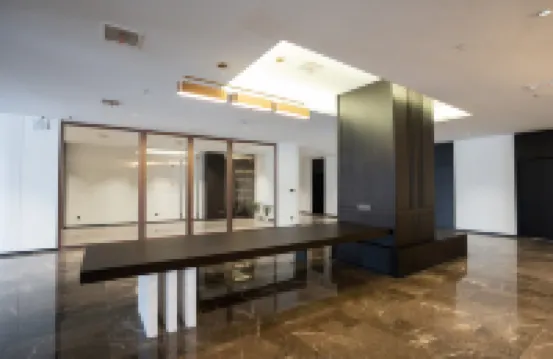 Hong'an Guding International Hotel