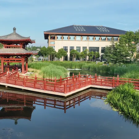 Luoyang Peony City Tangyuan Culture Hotel (High-speed Rail Longmen Station Branch)