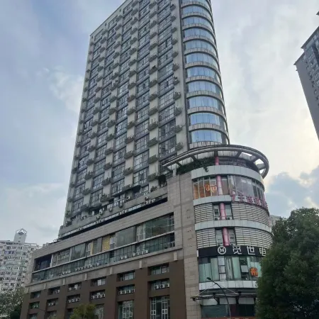 Chengdu Yummy Hill Hostel