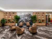 Lanbo Hotel (Urumqi Railway Station North Square) Hotels in Ürümqi