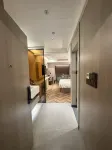 Wuxi Yishang |  View High-Rise Hotel (Sanyang Square Wuxi Railway Station Branch) - parking