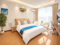 Laike Homestay (Laizhou Bus Station) - parking