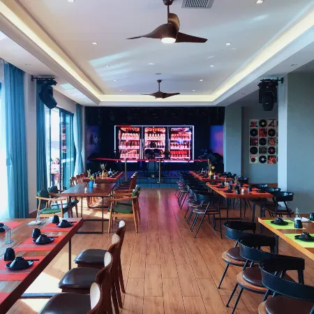 eStay Residence (Fuxian Lake International Tourist Resort store)