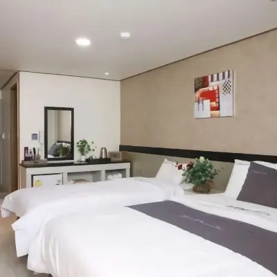 Dorcas Tourist Hostel Hotels near Tongyeong Cable Car