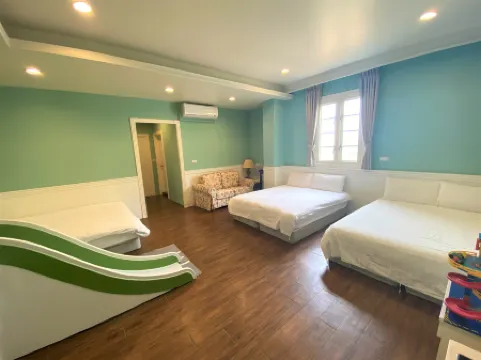 伊莎愛莉溜滑梯包棟親子民宿