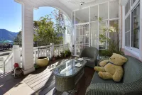 Aurora villa