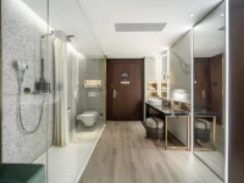 Jinglai Hotel Light Luxury (Shanghai Bund Joy City Branch) Hotel di Shanghai