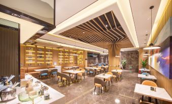 Atour Hotel Kunming Green Lake Yunnan University