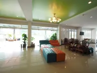 فوهي هوتل Hotels near مدرج كرابي