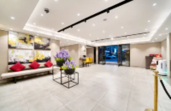 Homeinn Plus (Hangzhou West Lake Culture Square Metro Station)