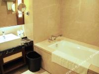 三亚京海国际假日酒店 - 高级海景家庭双床房
