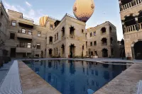 Göreme Reva Hotel - Rooftop Pools