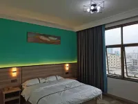 Shaopu Licheng Fashion Hotel Hotels in Lipu