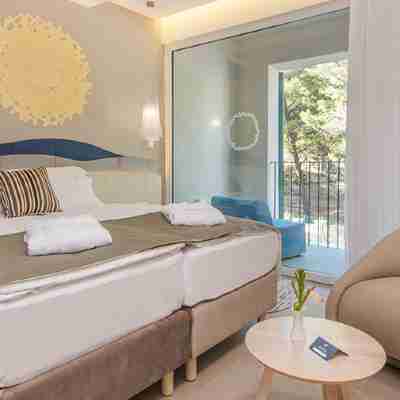 Bluesun Hotel Jadran Rooms