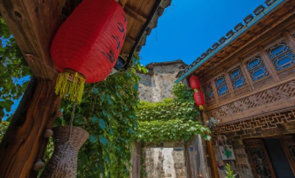 Hongcun Huakai Banxia Huipai Courtyard Homestay
